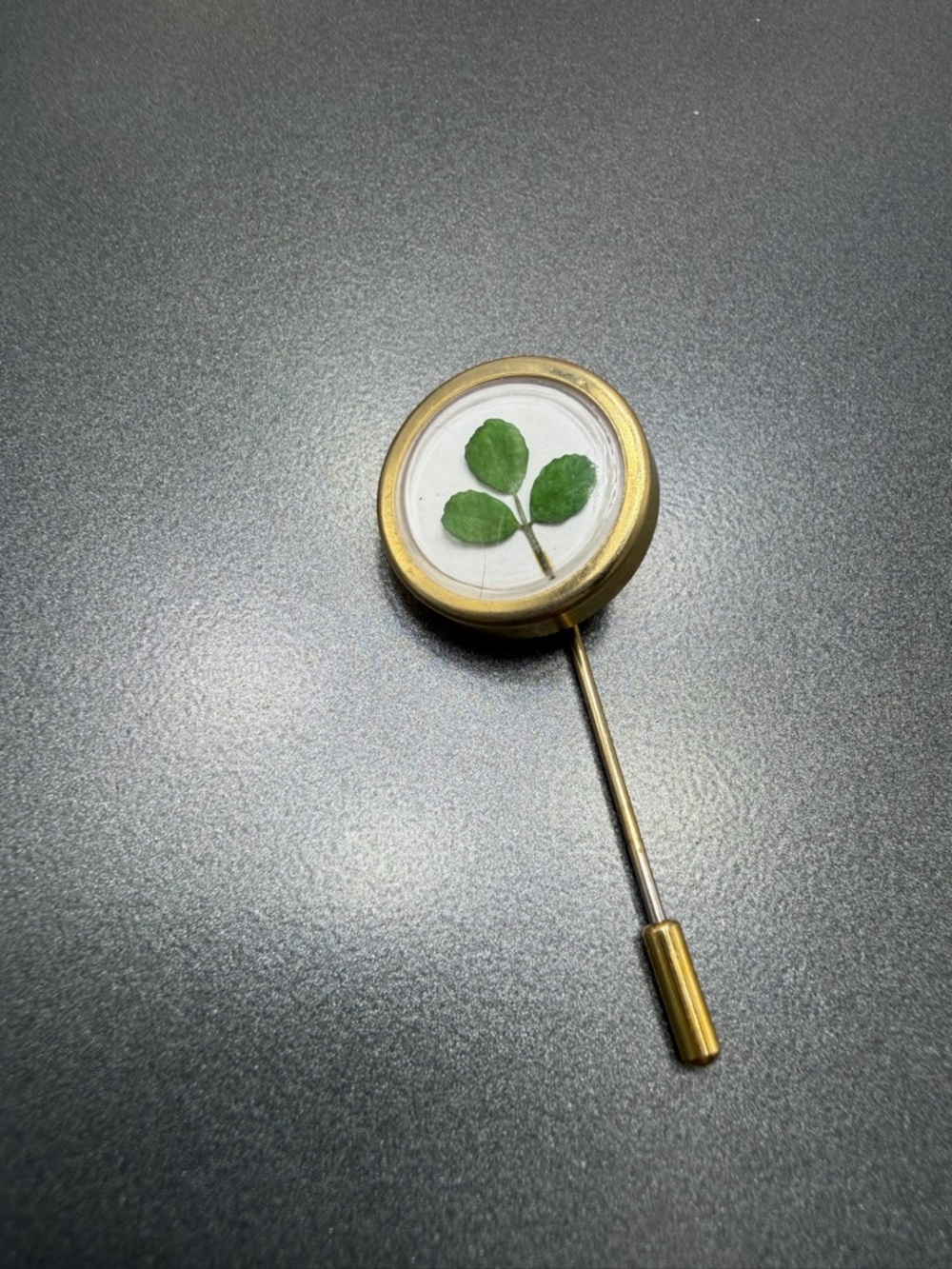 Vintage Gold Stick Pin with Pressed Clover #5SP